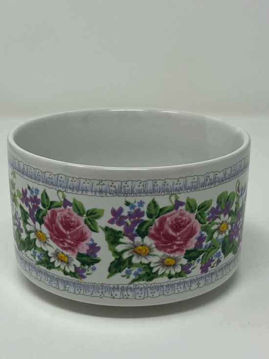 Flowers Inc. Other - Vintage Cottagecore Trinket Bowl Shabby Chic Jewelry Dish Roses & Daisy 90’s